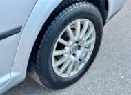 VOLKSWAGEN BORA 1.6 gasolina 105cv