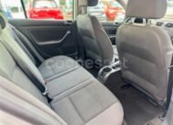 VOLKSWAGEN Golf 1.4 Conceptline 5p.
