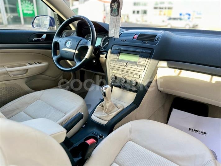 SKODA Octavia 1.9 TDI Active 5p.