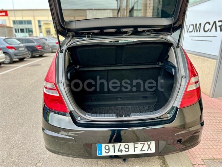 HYUNDAI i30 2.0 CRDi VGT Premium 5p.