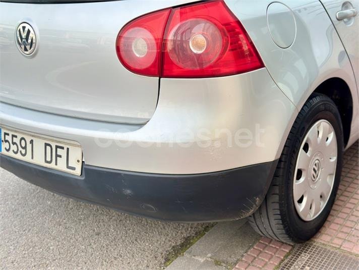 VOLKSWAGEN Golf 1.4 Conceptline 5p.