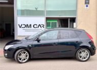 HYUNDAI i30 2.0 CRDi VGT Premium 5p.