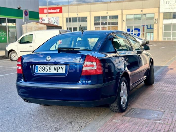 SKODA Octavia 1.9 TDI Active 5p.