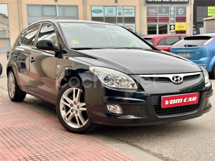HYUNDAI i30 2.0 CRDi VGT Premium 5p.