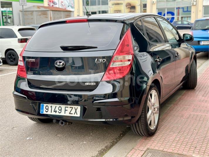 HYUNDAI i30 2.0 CRDi VGT Premium 5p.