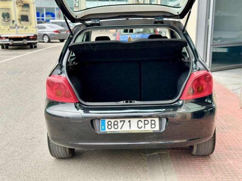 PEUGEOT 307 2.0HDI 11cv