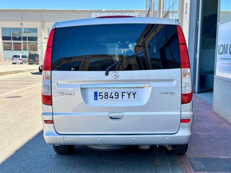 MERCEDES-BENZ Viano Tren Larga 3.0CDI