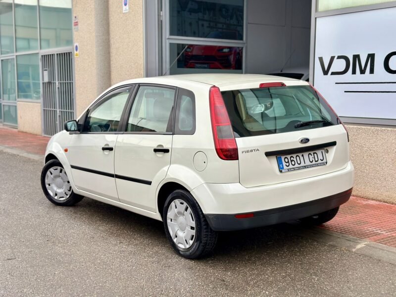 FORD Fiesta Trend 1.4TDCI