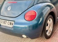 VOLKSWAGEN New Beetle 1.6 gasolina