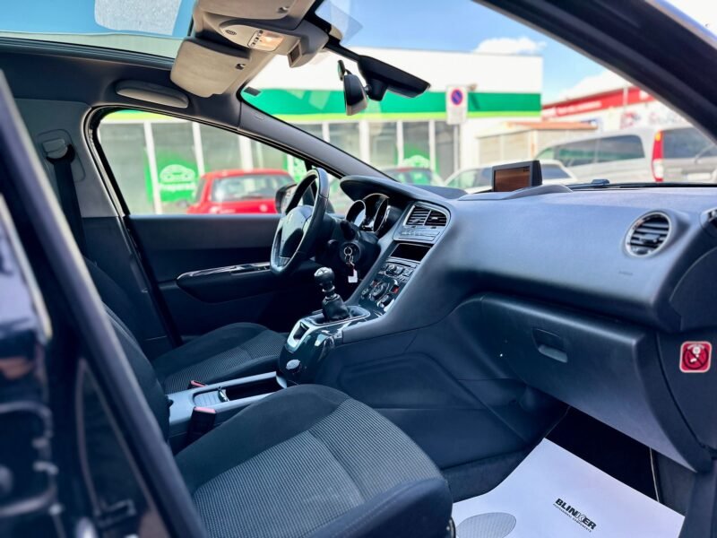 PEUGEOT 50008 2.0HDI Sport