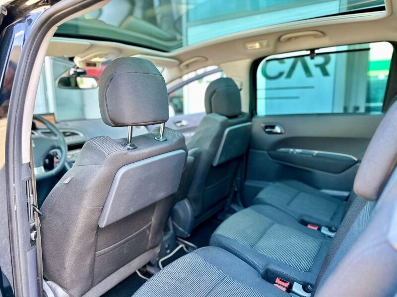 PEUGEOT 50008 2.0HDI Sport