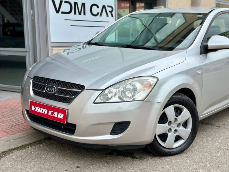 KIA ceed 1.4 Conceptline 5p.