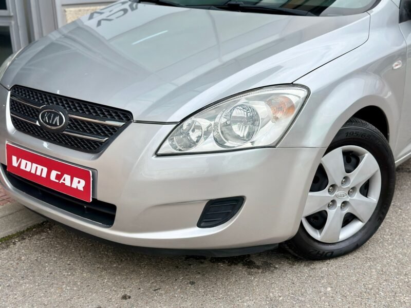 KIA ceed 1.4 Conceptline 5p.