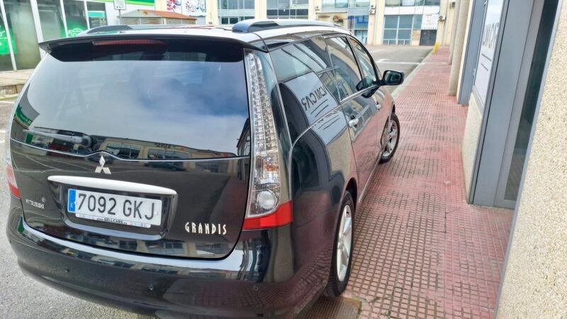 MITSUBISHI Grandis 2.0 CDTI