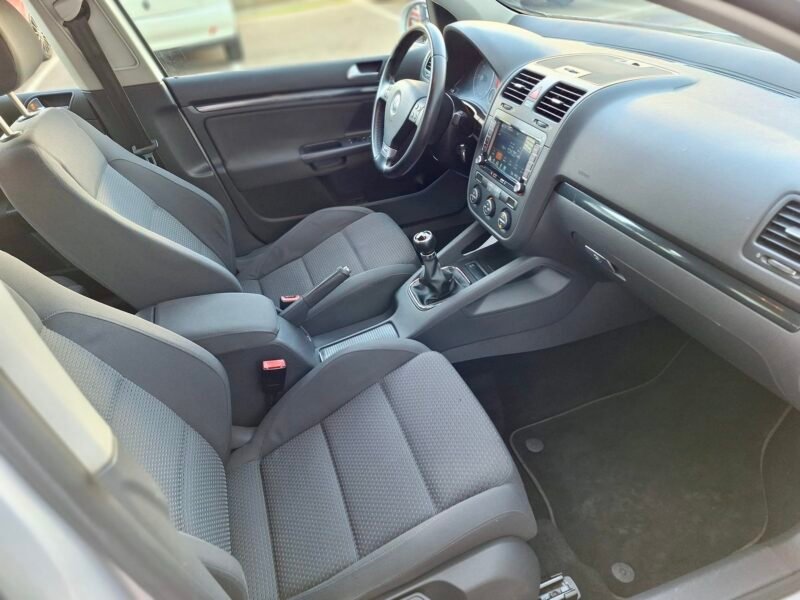 VOLKSWAGEN Golf GT 1.9TDI 105cv