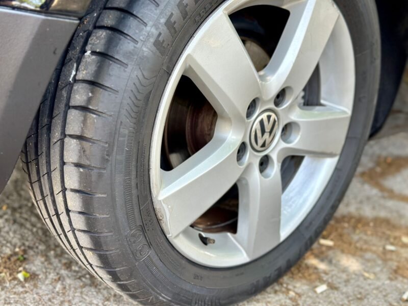 VOLKSWAGEN Golf 1.9TDI 105cv Higline