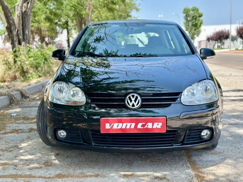 VOLKSWAGEN Golf 1.9TDI 105cv Higline