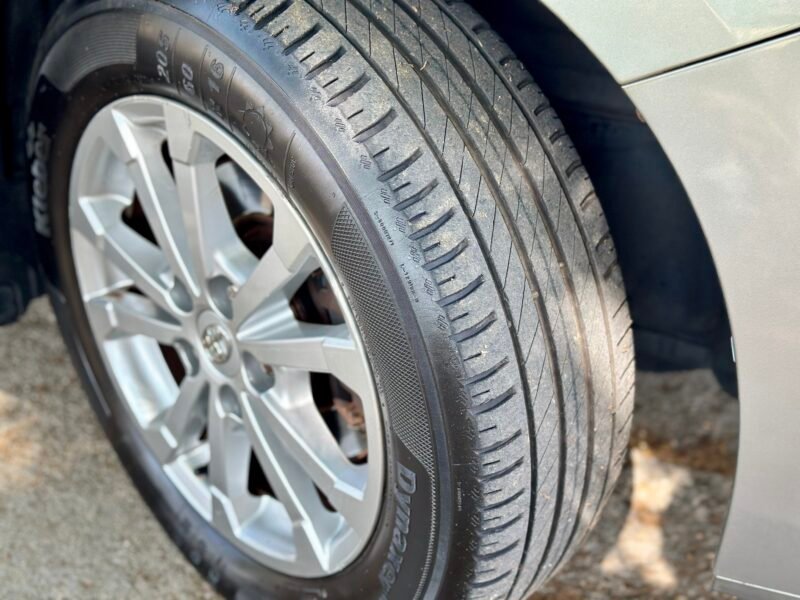 TOYOTA Verso 1.6 gasolina 132cv