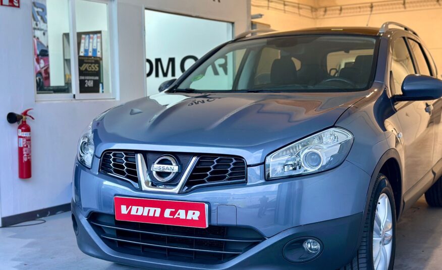 NISSAN Qashqai +2 2.0 gasolina