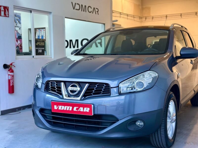 NISSAN Qashqai +2 2.0 gasolina