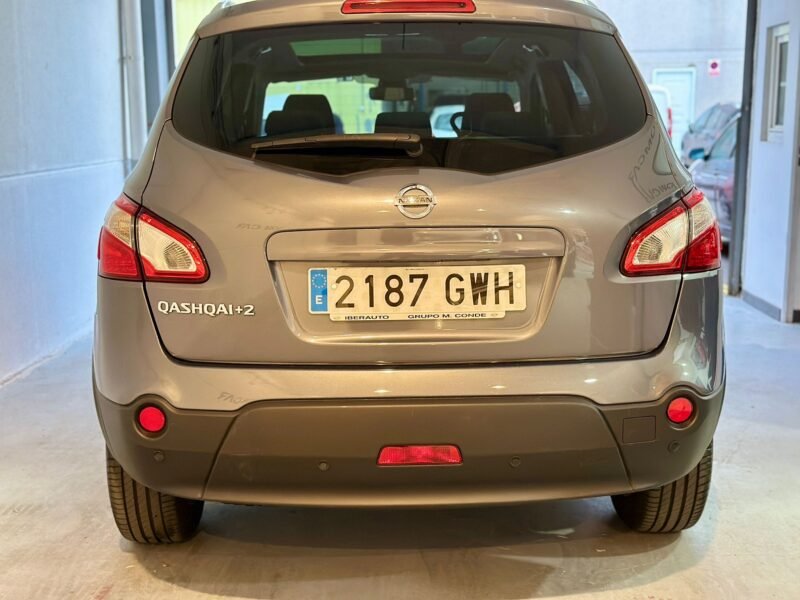 NISSAN Qashqai +2 2.0 gasolina