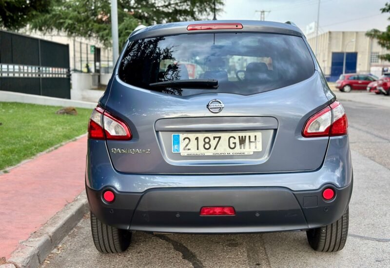 NISSAN Qashqai +2 2.0 gasolina