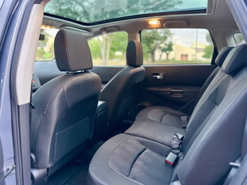 NISSAN Qashqai +2 2.0 gasolina