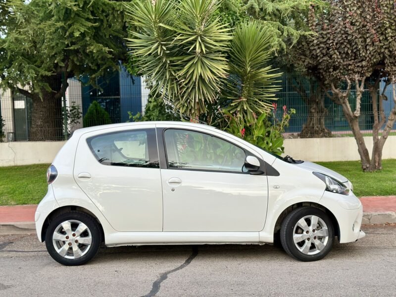 TOYOTA Aygo Citi 1.0 70cv