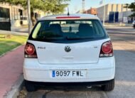 VOLKSWAGEN POLO 1.4 gasolina 80cv
