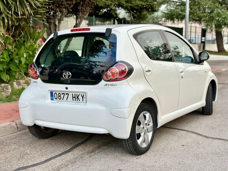 TOYOTA Aygo Citi 1.0 70cv