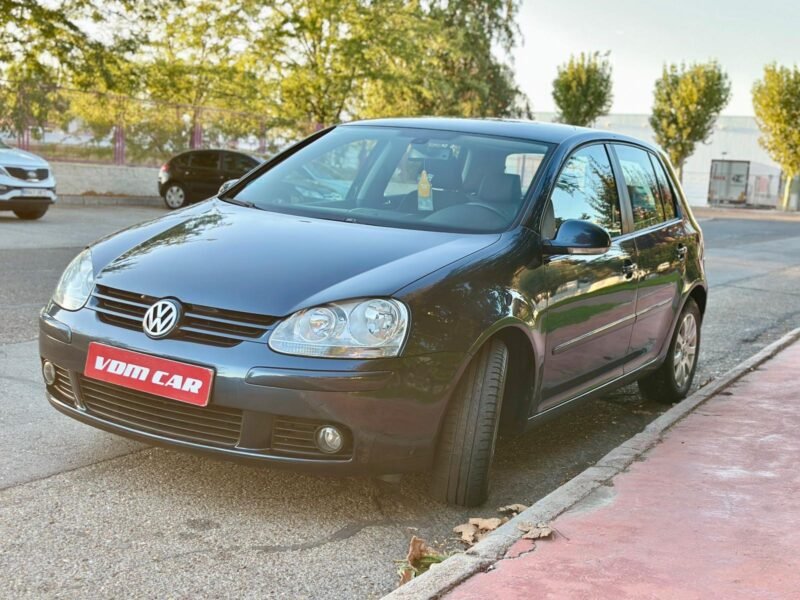 VOLKSWAGEN Golf 1.6 Higline 102cv gasolina