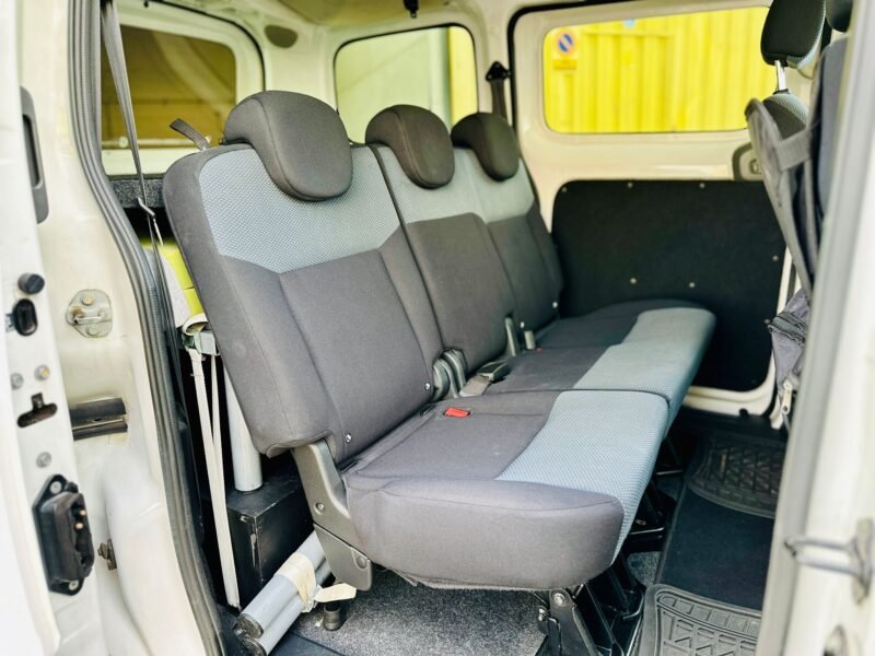 NISSAN NV200 Envialia 1.5Dci