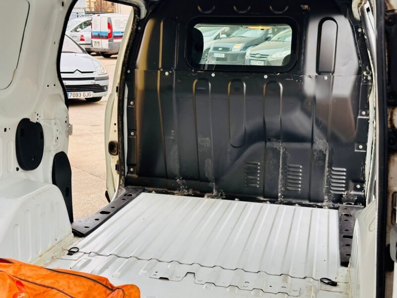 Dacia Dokker 1.6 GLP