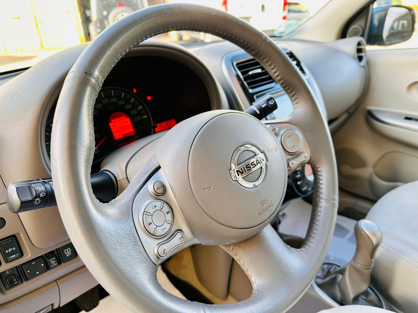 NISSAN Micra 1.2 80cv Especial