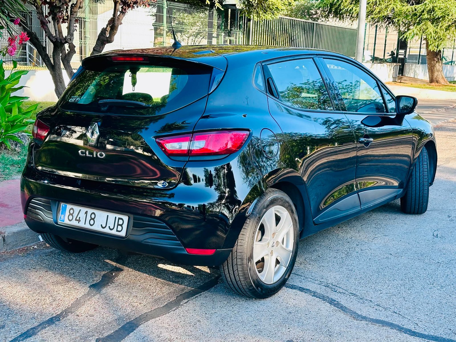 RENAULT Clio 1.2 Expresion 75cv
