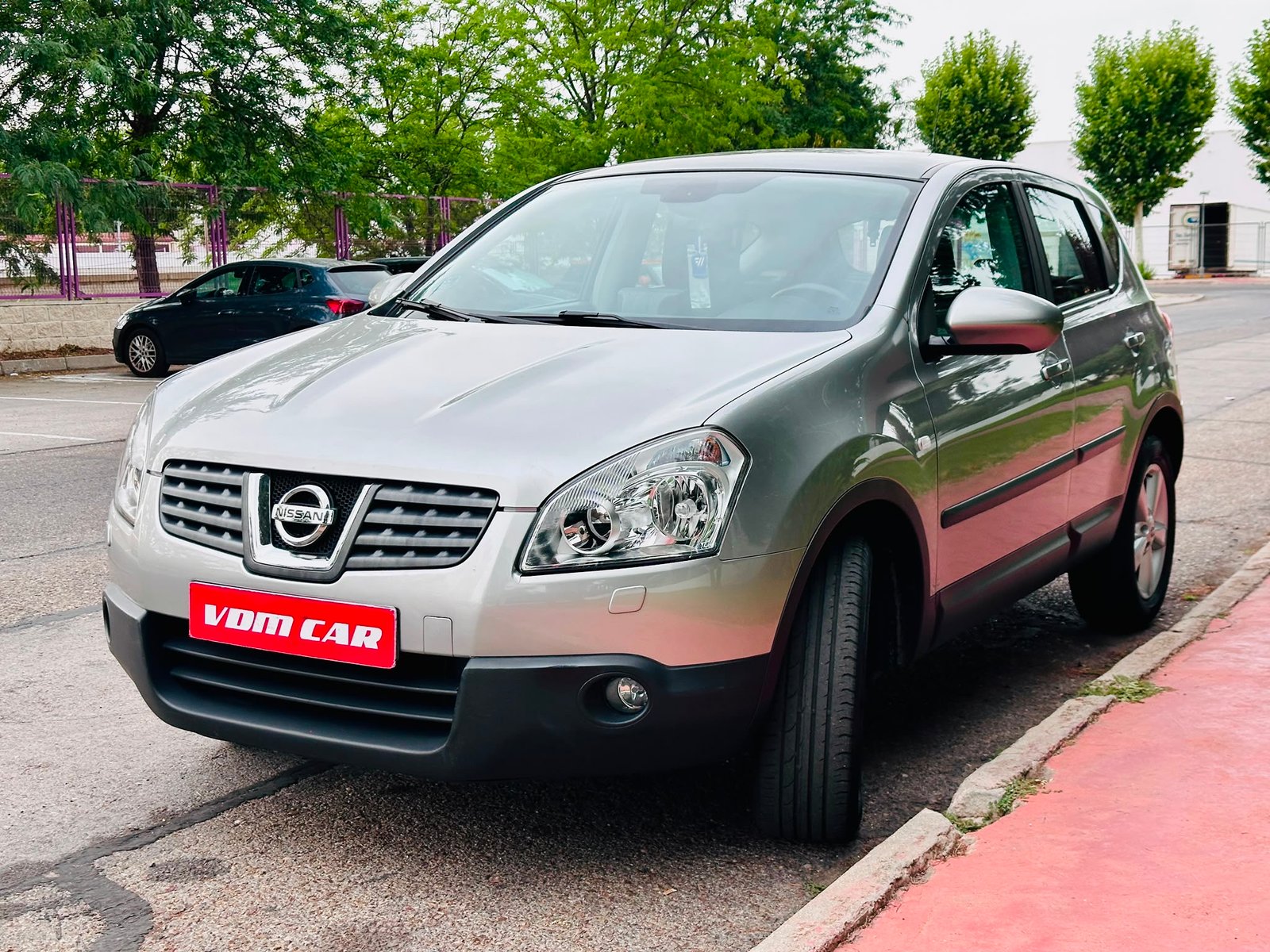 NISSAN Qashqai 2.0 Tekna 4×2