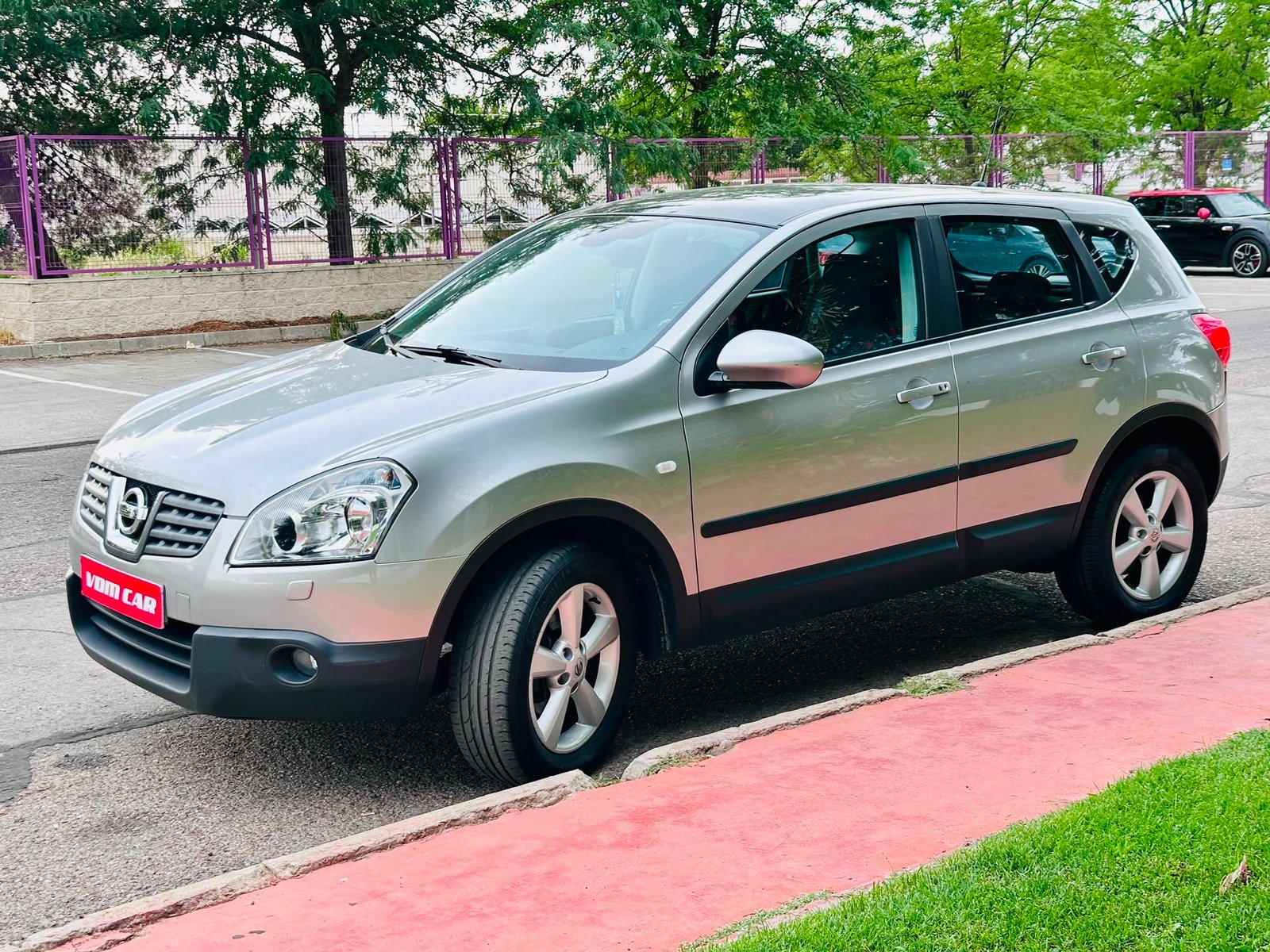 NISSAN Qashqai 2.0 Tekna 4×2