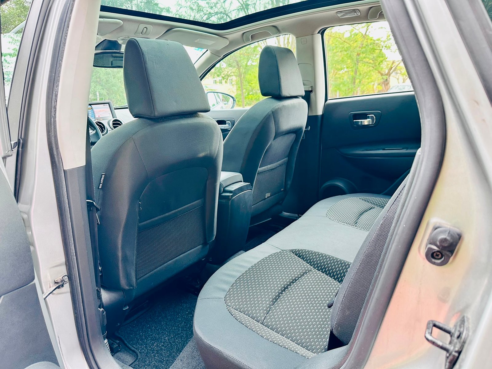 NISSAN Qashqai 2.0 Tekna 4×2