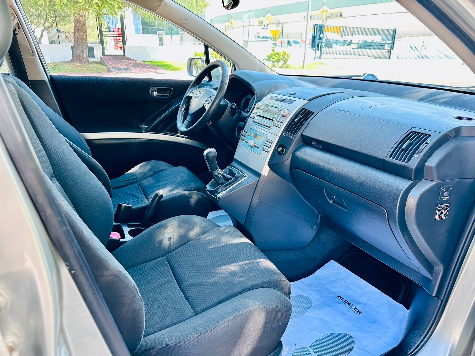 TOYOTA Corolla Verso 1.8
