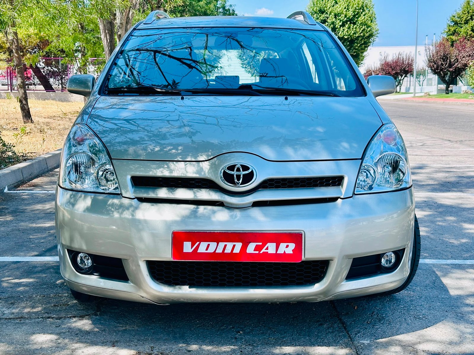 TOYOTA Corolla Verso 1.8