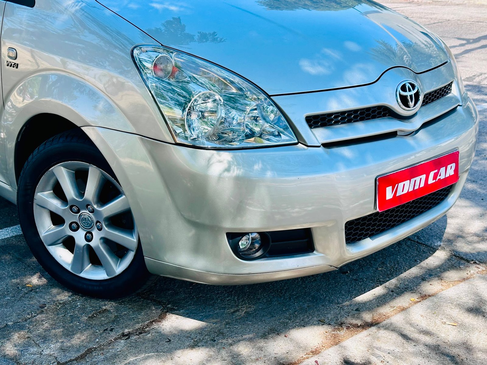 TOYOTA Corolla Verso 1.8
