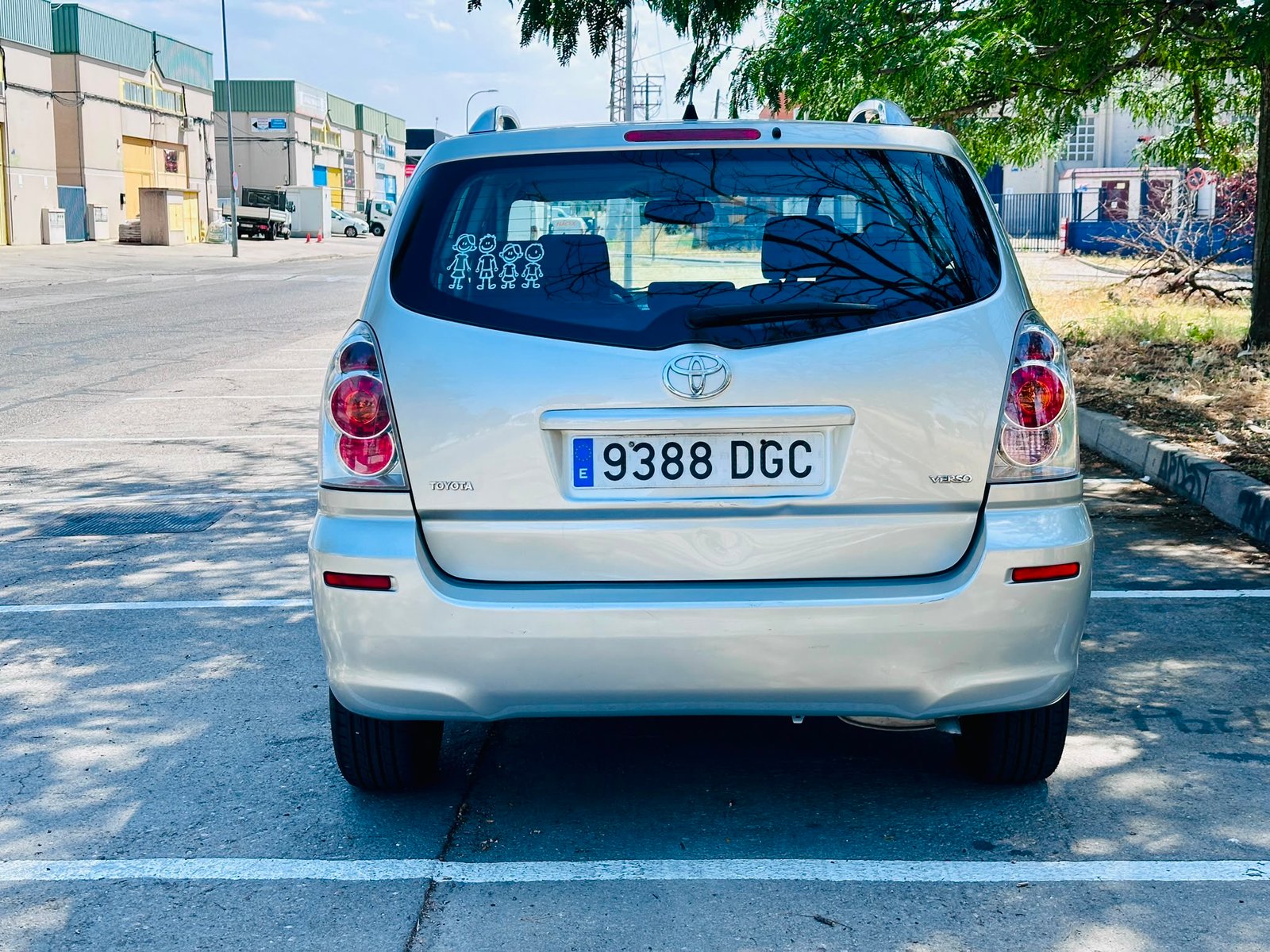 TOYOTA Corolla Verso 1.8